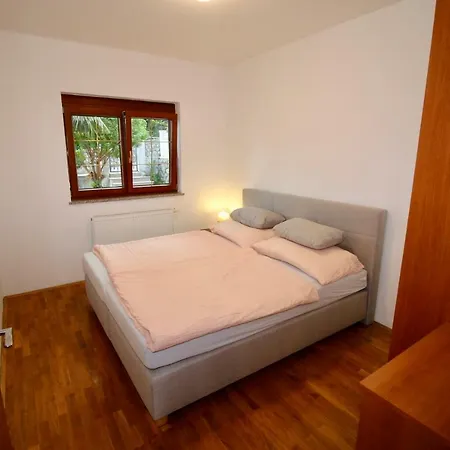 Kopic Family Apartment *
